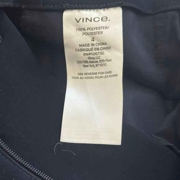 VINCE. Deep Navy Blue Pleated High-Rise Pleated Front Dress Shorts Women’s  4 - Picture 9 of 10